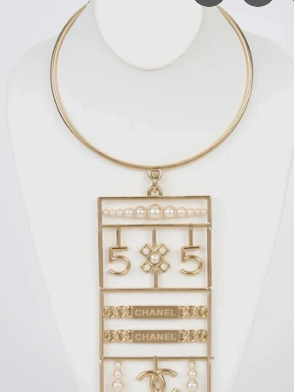 CHANEL Gold-Tone Pearl Grid Pendant Necklace